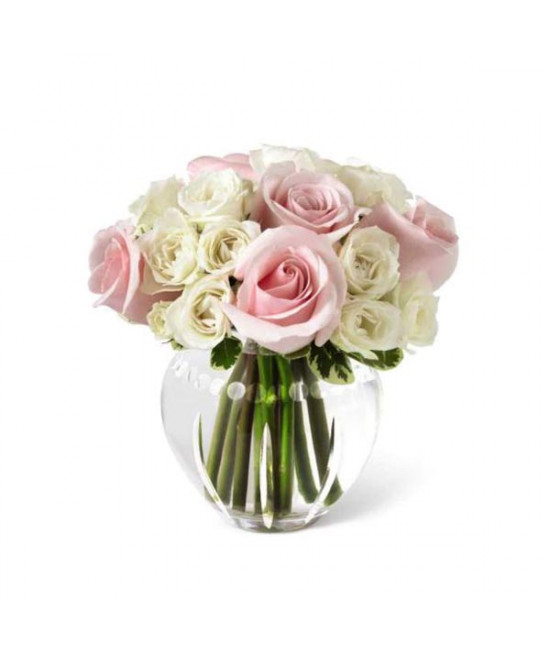 The FTD Sweetest Blooms Bouquet